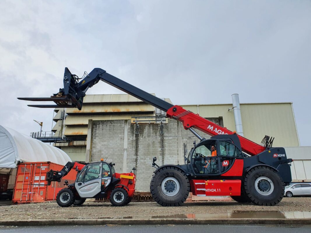 Magni HTH24.11 Telehandler